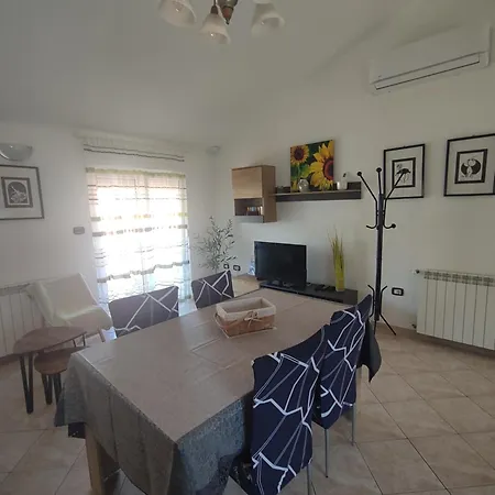 Apartments Azalea, Umag Exterior photo